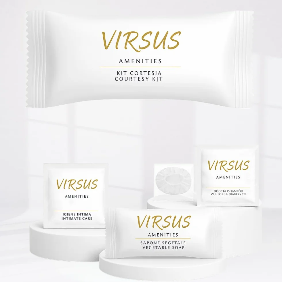 Virsus 400 Pezzi Kit Cortesia in 100 Bustine contenente ognuna: 1 Bustina Igiene intima 10ml, 1 Bustina Doccia Shampoo 10ml, 1 Saponetta 9gr, 1 cuffia monouso per Albergo Hotel B&B, Linea cortesia