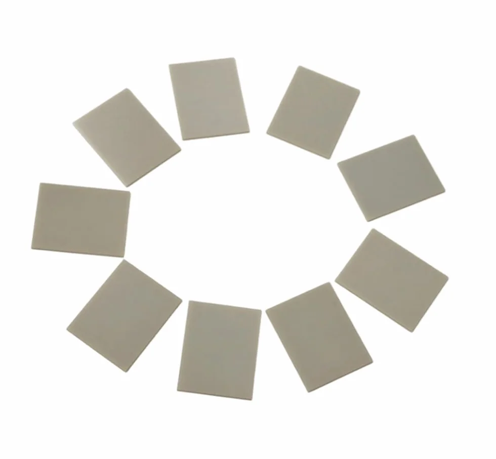 Foglio ceramico di nitruro di alluminio ALN - Conduttività termica ultra elevata 170 W for applicazioni di tubi MOS ad alta potenza(14 * 20 * 1.0mmWith Hole 100pcs)