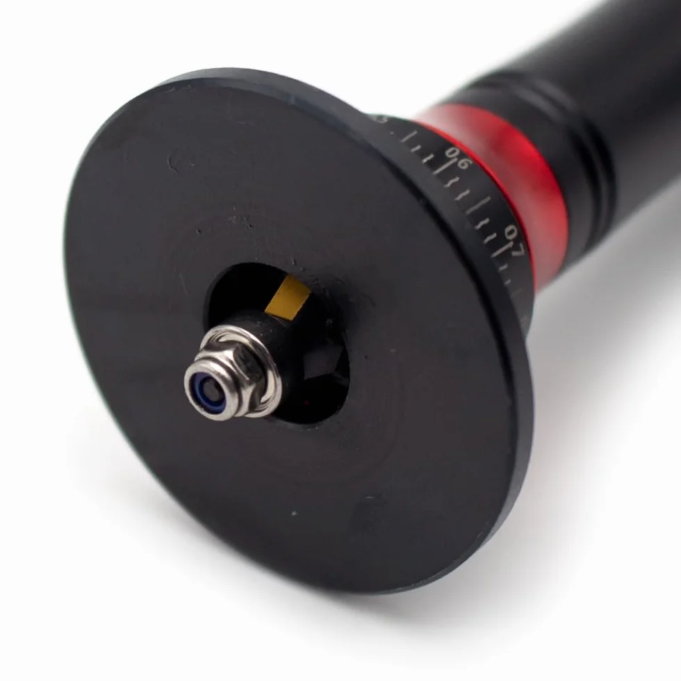 Toplionace Mini Smussatrice Pneumatica, Strumento per Smusso di Sbavatura in Metallo Regolabile in Mano con 2 Lame Originali 0.1-C0.9mm (AX207S)
