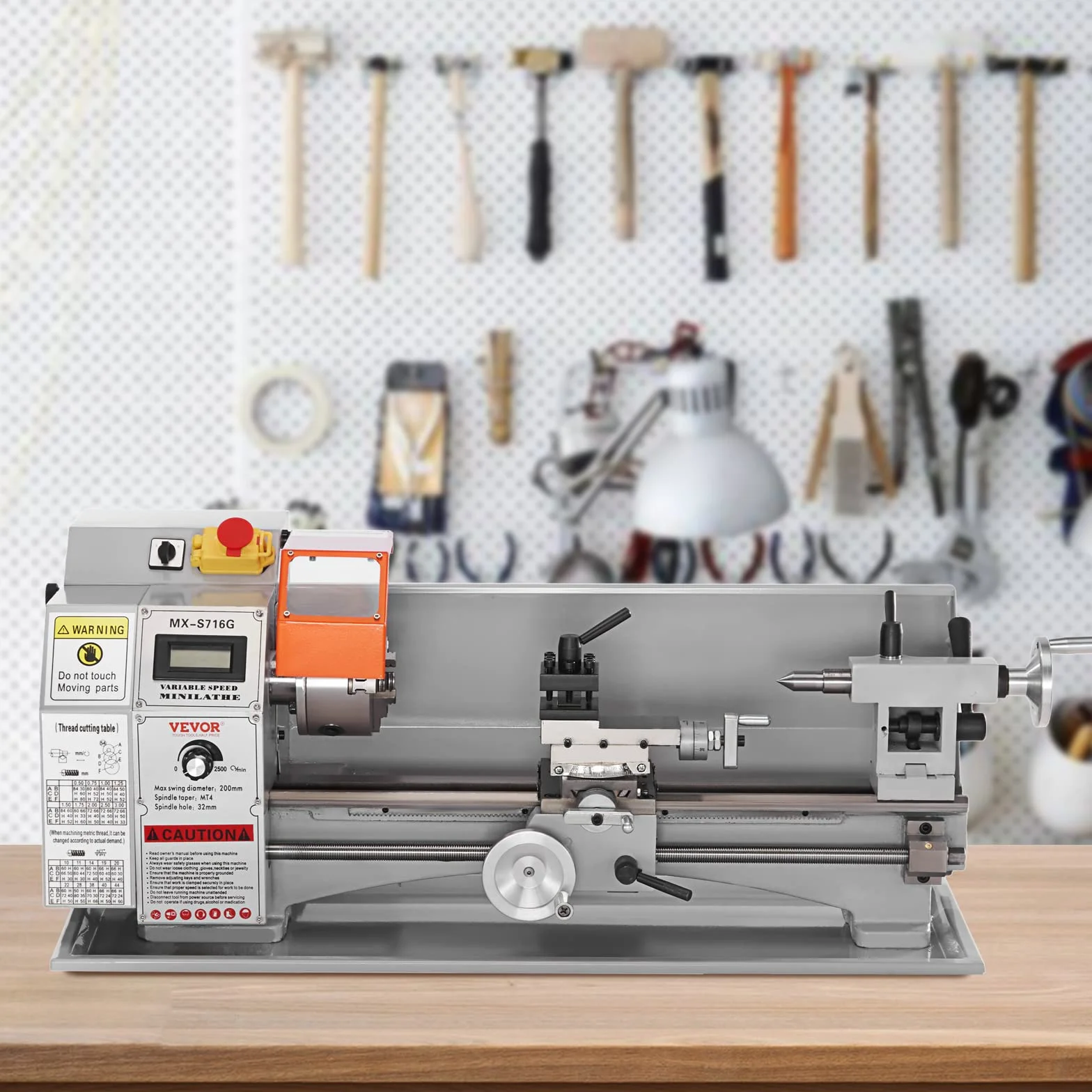 VEVOR Mini Tornio da Banco per Metallo Motore 800W in Ghisa HT200 Velocità tra 150-2500 giri/min Variazione Costante, Mini Tornio per Metalli 80 x 34 x 36 cm Cono Mandrino MT5 Diametro Mandrino 100mm