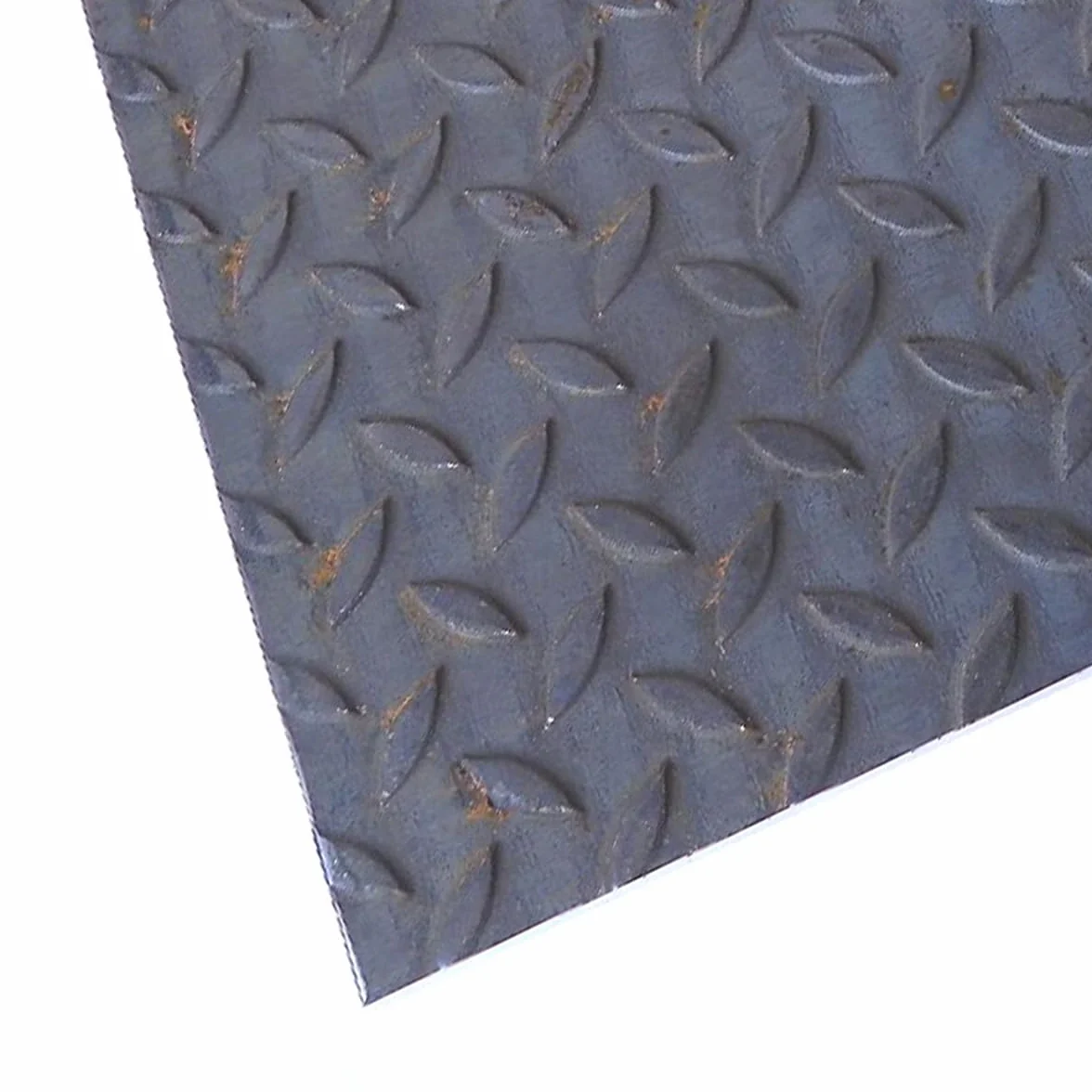 Lamiera Bugnata per pavimenti e tombini alta qualità - Made in Italy - Spessore 5+2 mm di lavorazione superiore a mandorla - Misura 50x50 cm