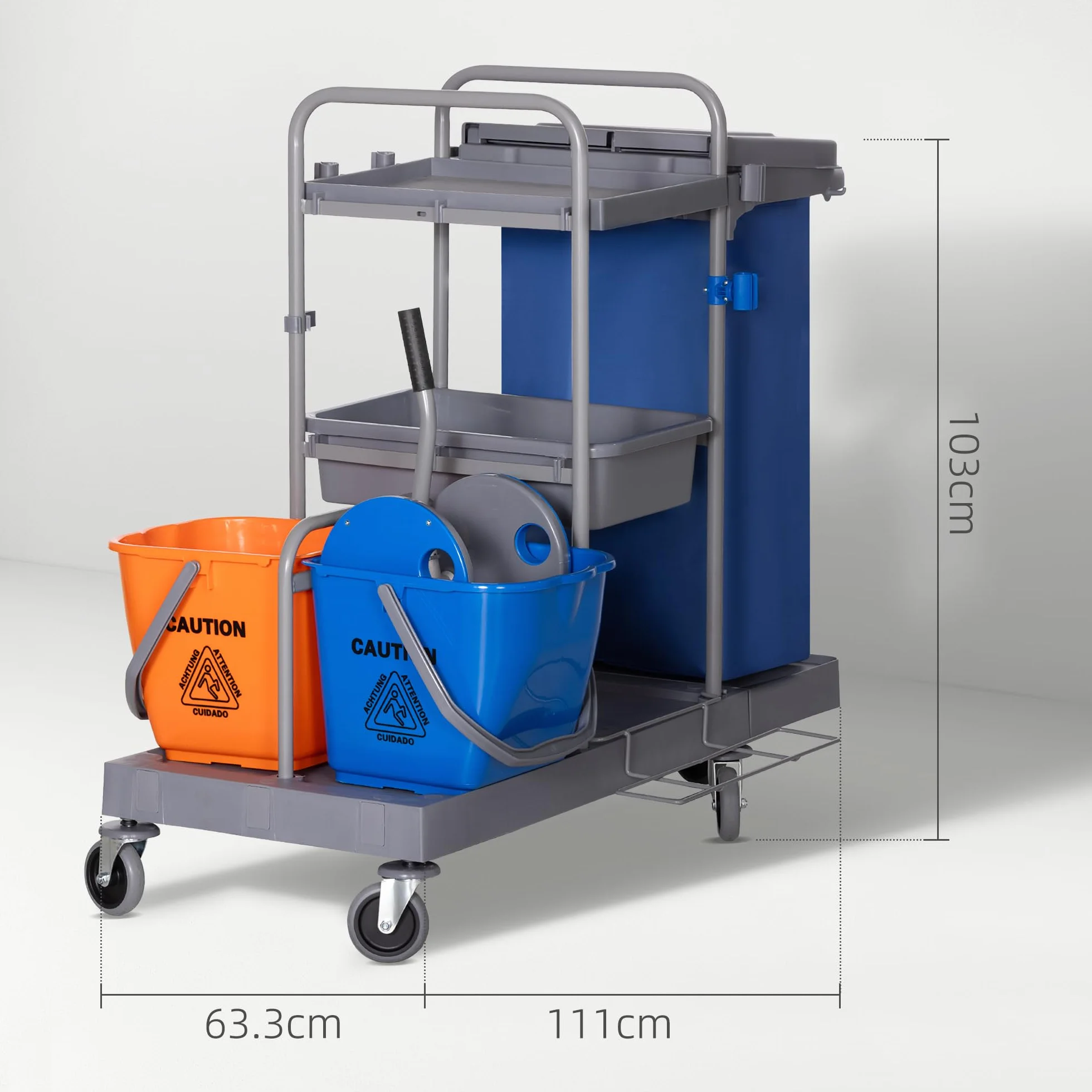 HOMCOM Carrello Pulizie Professionale 3 Ripiani con Sacco Immondizia, Ganci Scopa, Secchio Lavapavimenti Strizzatore Mocio, 5 Ruote, 111x63.3x103 cm, Grigio